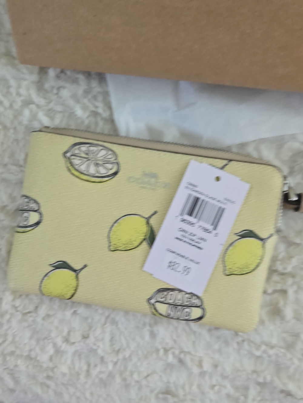 Coach Yellow Lemon Print Wristlet Clutch With Coach Box Very Giftable - Picture 5 of 7